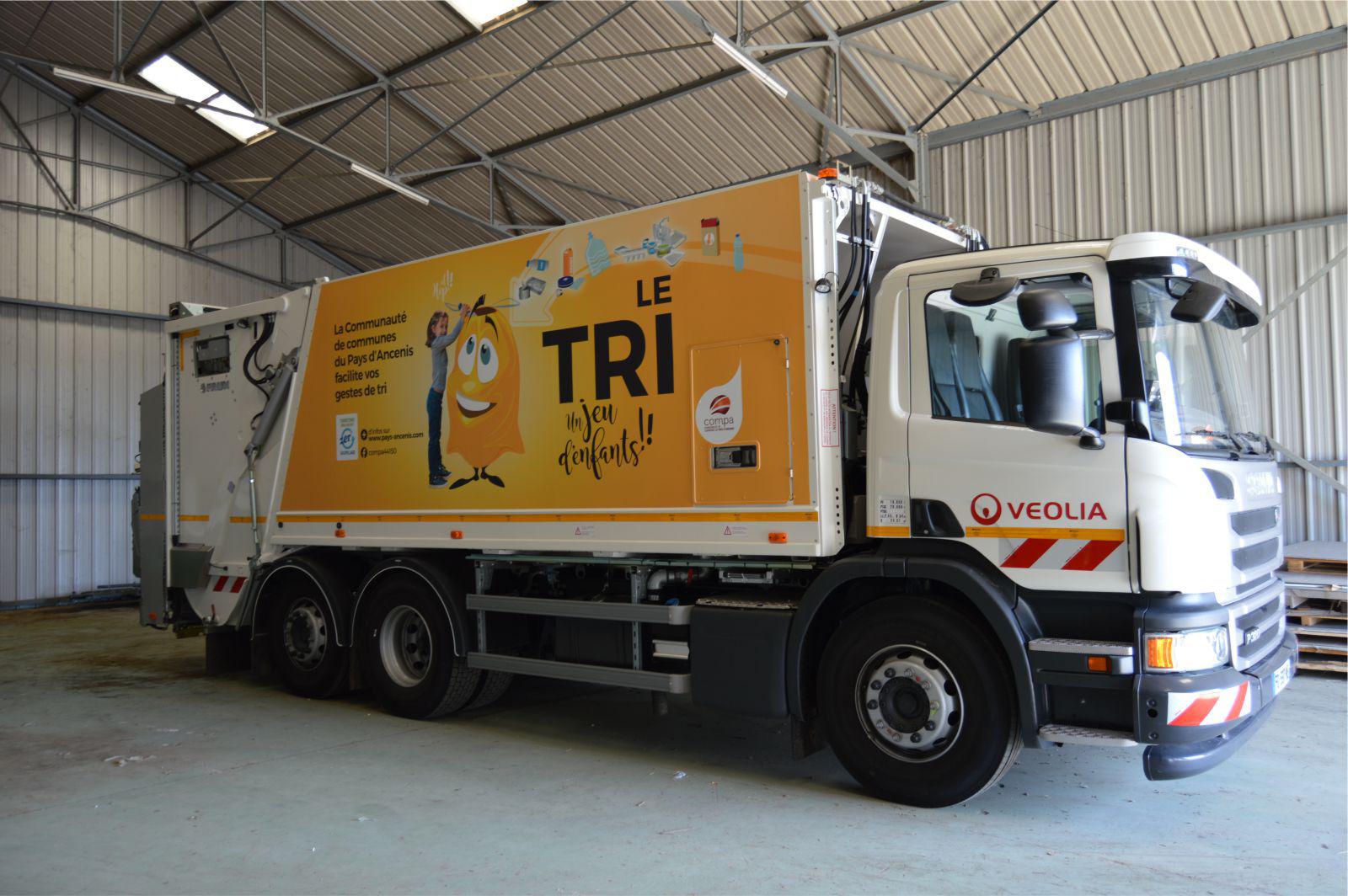 Habillage covering po wrapping poids lourds Véolia